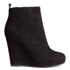 H&M Suede Wedge Boot Size 6